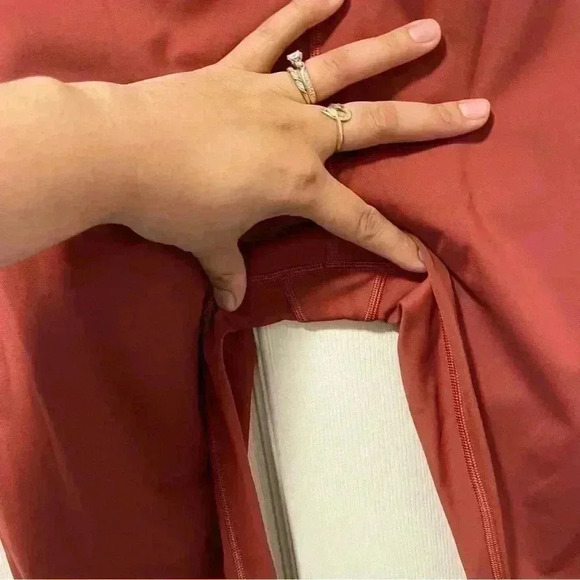 Athleta Ultimate Stash Pocket 7/8 Tight Leggings Sz XL - Picture 3 of 9